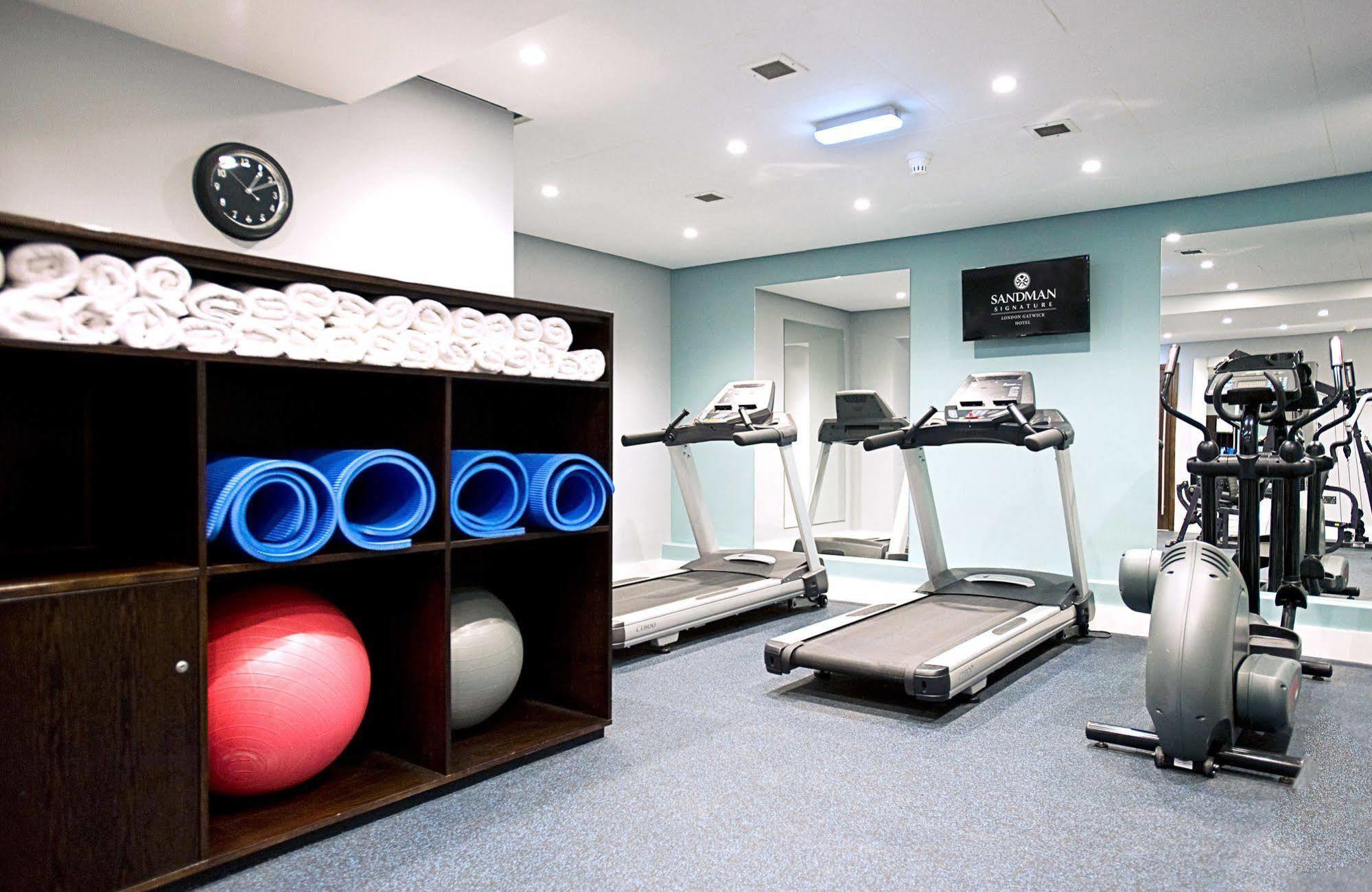 Hotel Sandman Signature London Gatwick 4*