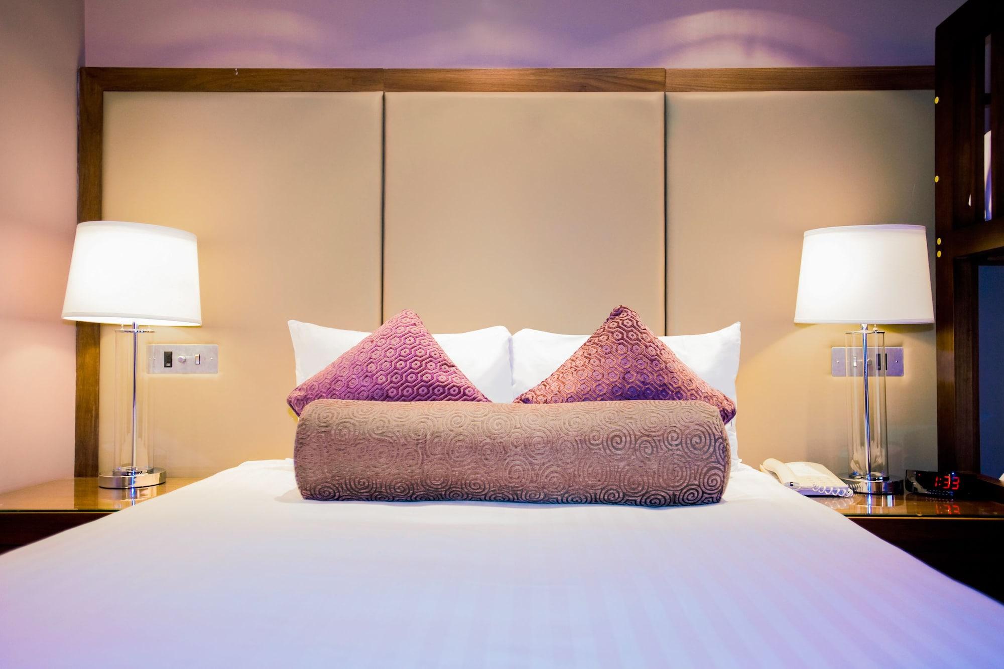 Sandman Signature London Gatwick Hotel 4*
