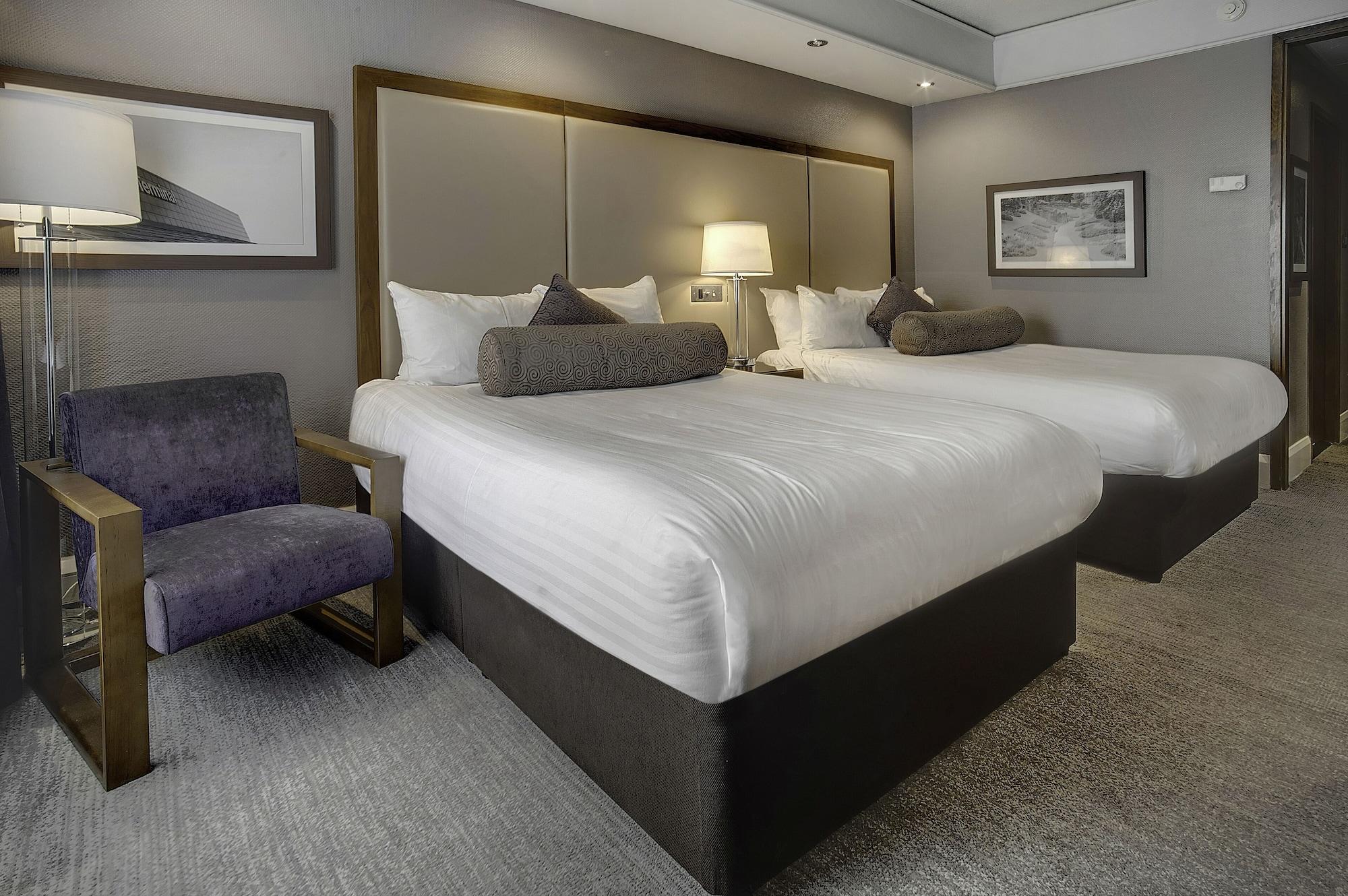 Hotel Sandman Signature London Gatwick 4*