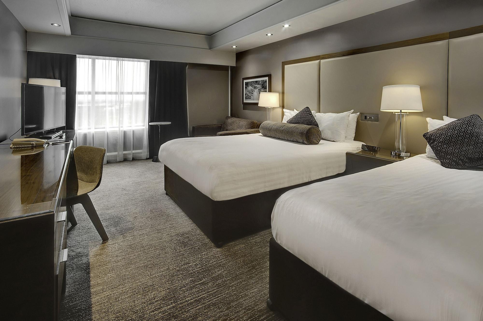 Hotel Sandman Signature London Gatwick 4*
