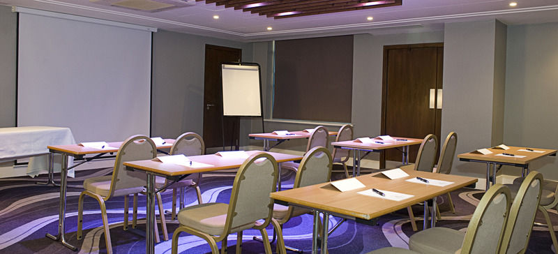 Sandman Signature London Gatwick