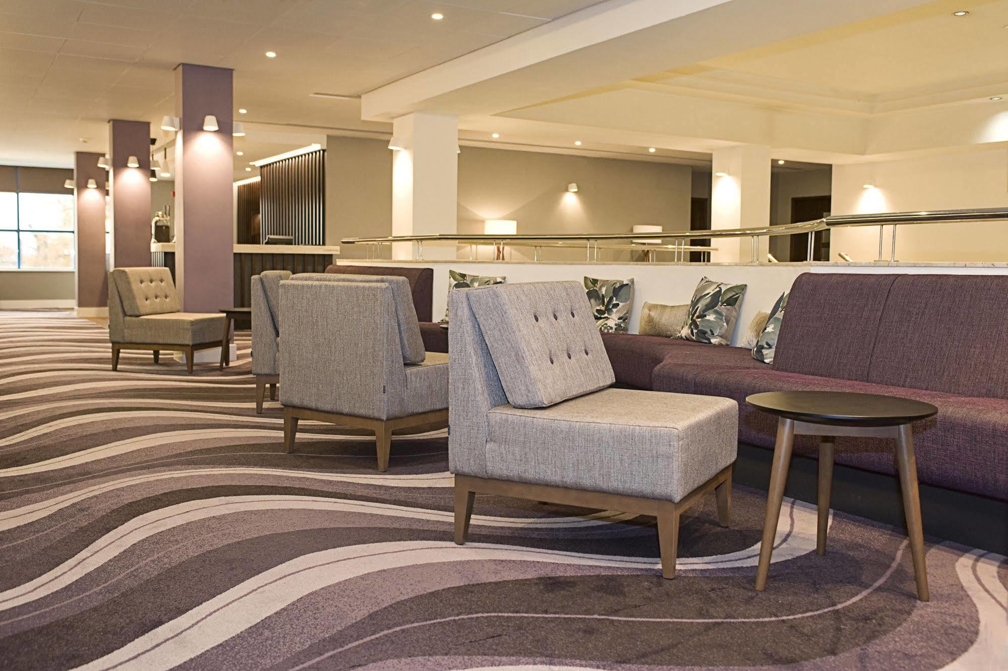 Sandman Signature London Gatwick Hotel 4*